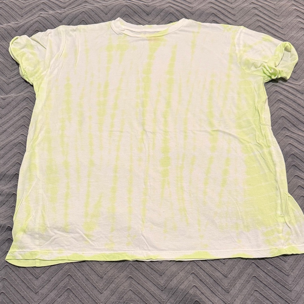 Colsie Short Oversized Sleeve Tee - Lime Green Tie-Dye